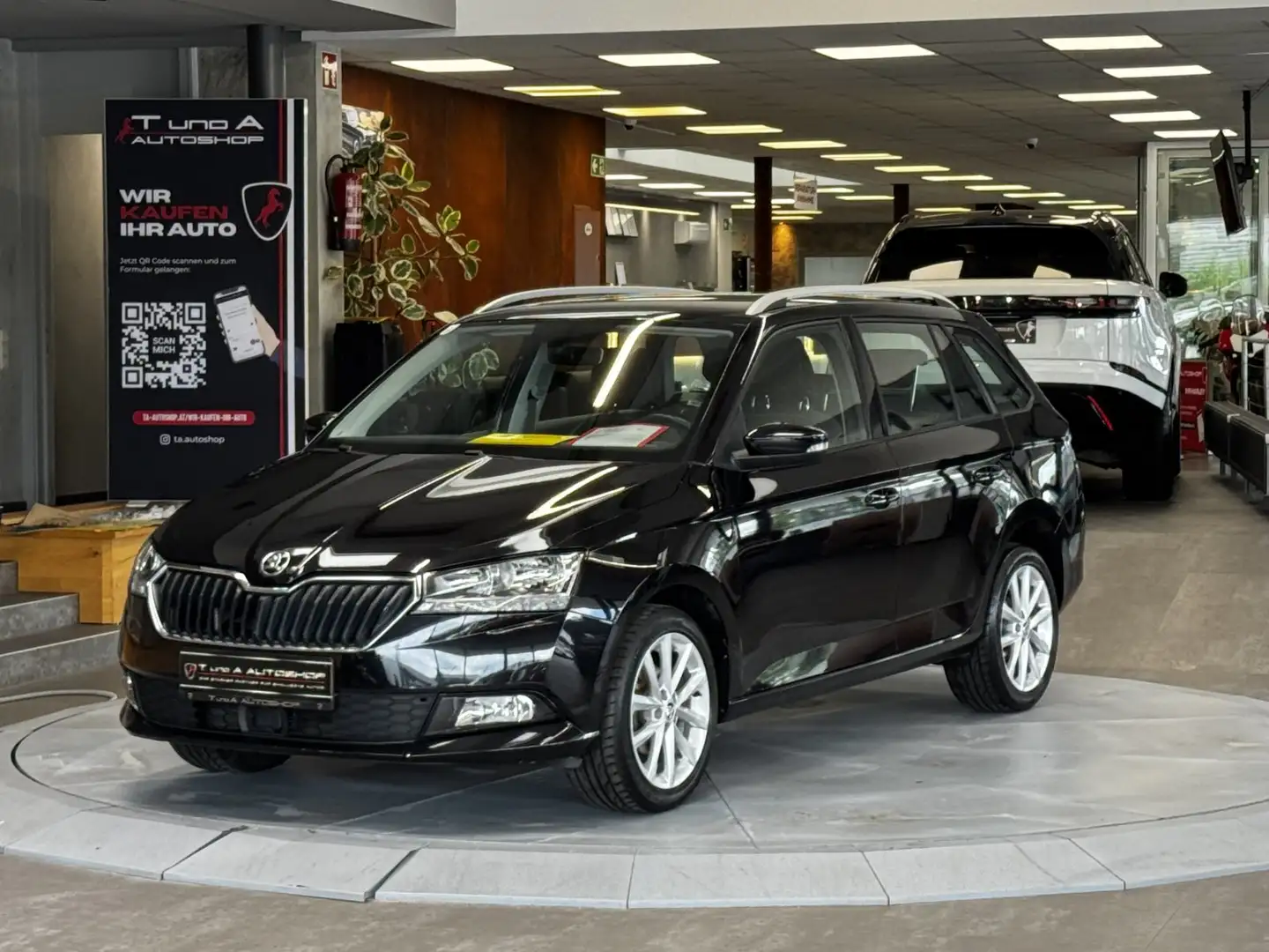 Skoda Fabia Combi 1.0 TSI Ambition *Tempomat*16Zoll*Dachreling Schwarz - 1
