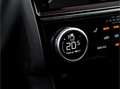 Jaguar E-Pace 1.5 P300e AWD R-Dynamic HSE | Black Pack | Adaptiv Schwarz - thumbnail 39