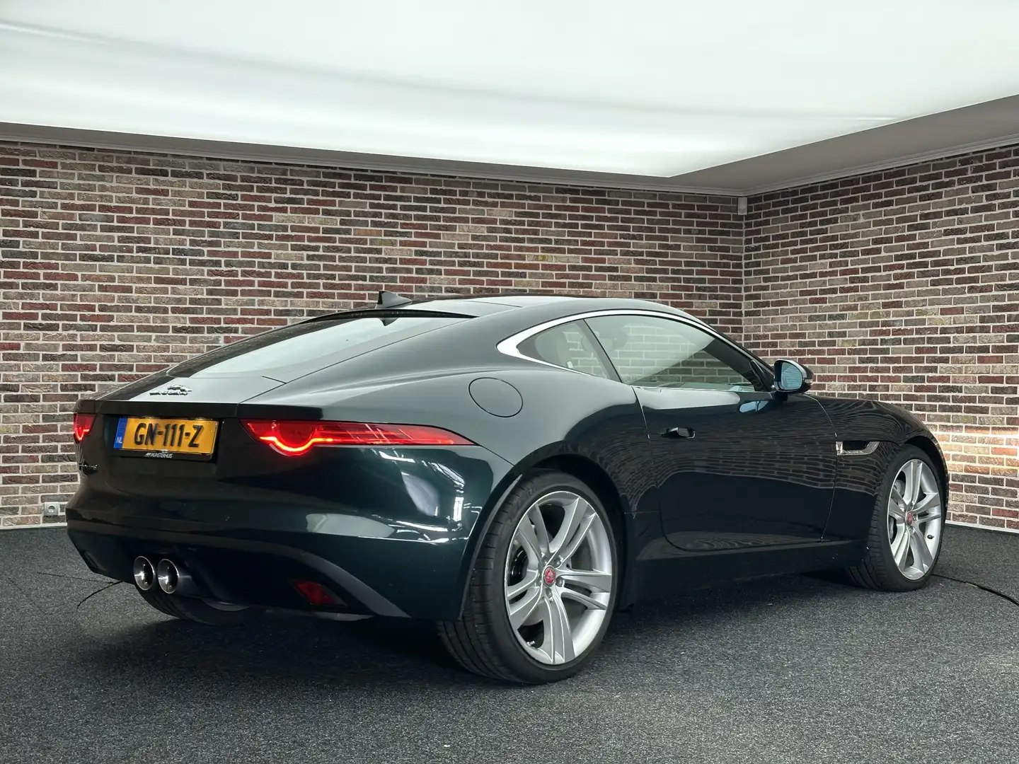Jaguar F-Type 3.0 V6 Coupé | Dak| Memory| NL Auto| Grün - 2