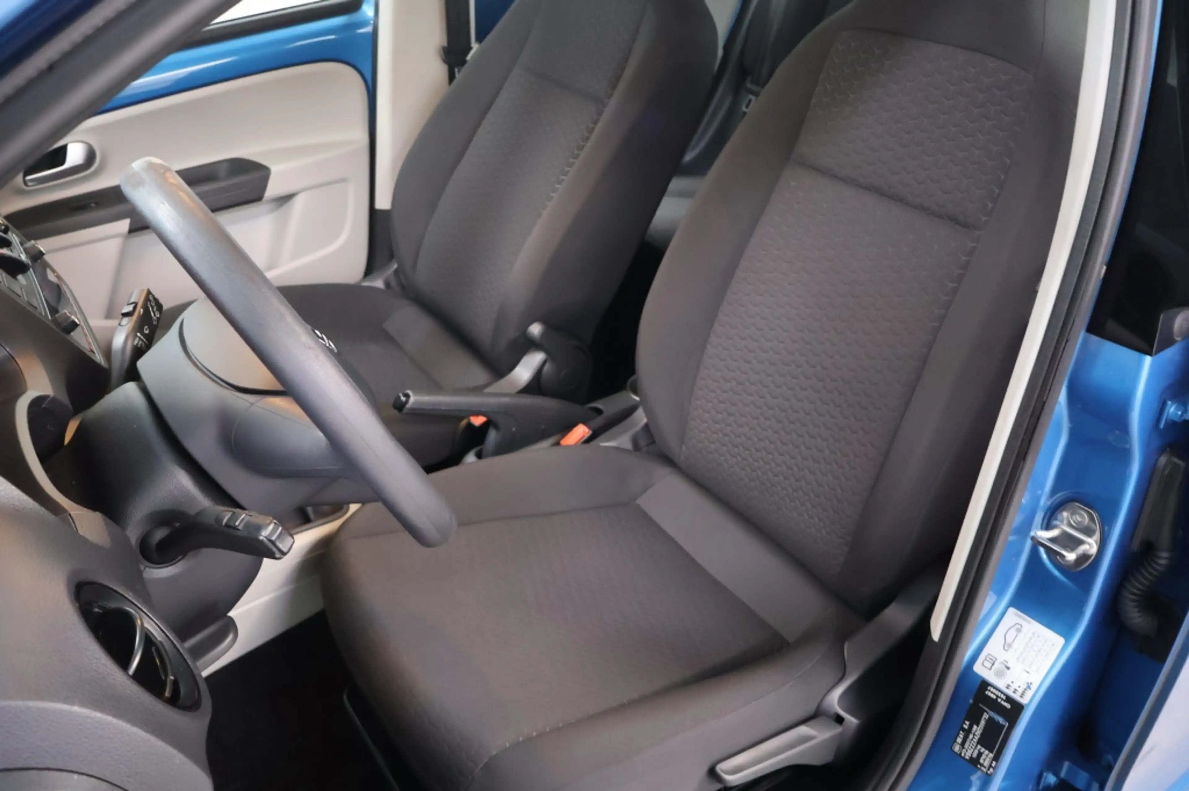 SEAT Mii 1.0 Style Intense — photo 9