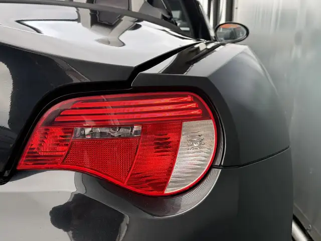 BMW Z4 view 12