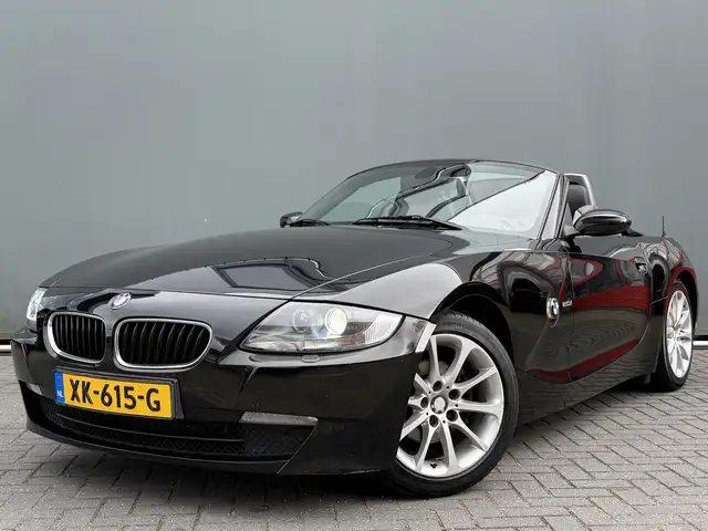 BMW Z4 view 7