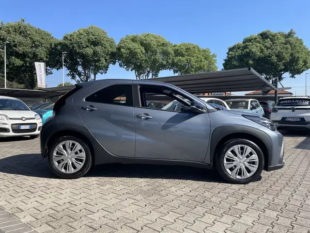 Toyota Aygo X view 4