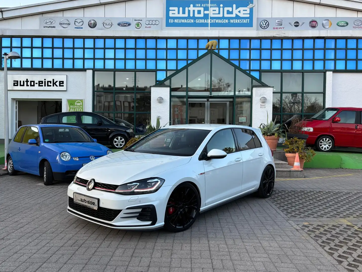 Volkswagen Golf VII .2 GTI 2.0 Top gepflegt, Top look Weiß - 1