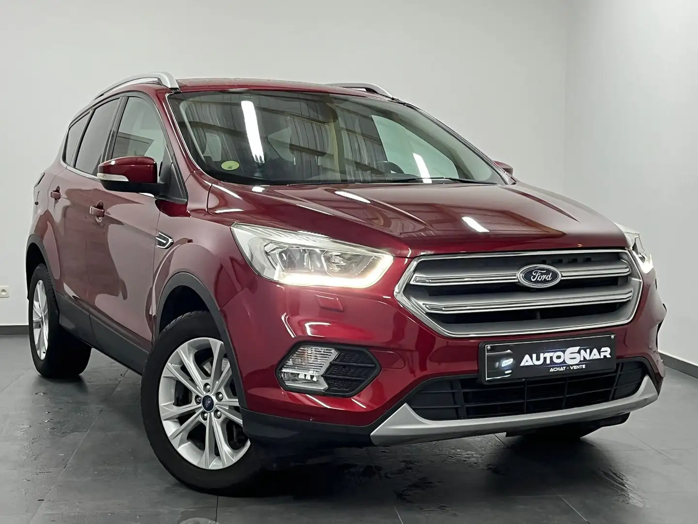Ford Kuga Kuga 1.5 TDCi FWD - 1erMain - CarPlay - Carnet Rouge - 1