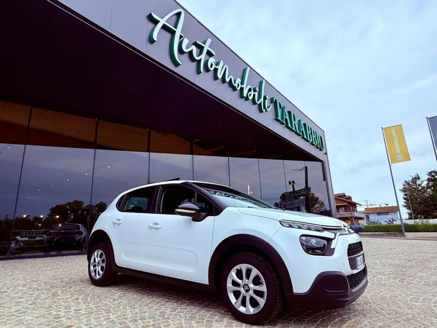 Citroen C3 OK NEOPATENTATI - KM 35.000 - PROMO FINANZIAMENTO Bianco - 1