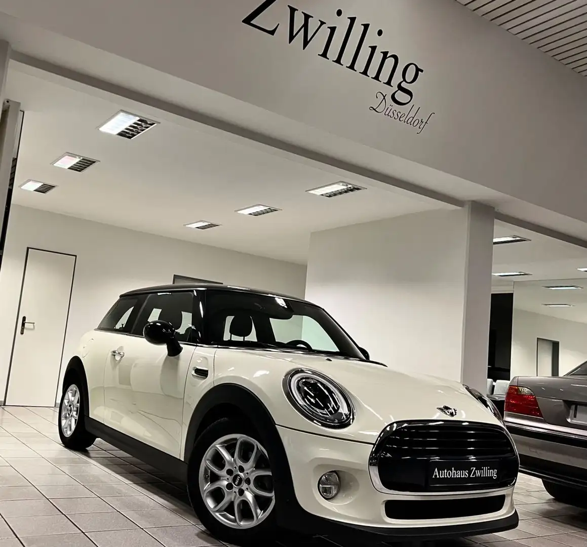 MINI Cooper Sport Auto Navi Klimaaut. ParkPilot LED Weiß - 1
