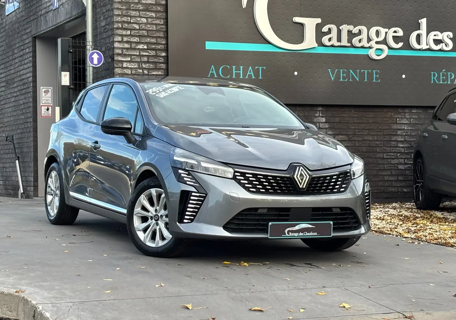 Renault Clio 1.0 SCe - ! Evolution ! - CarPlay - A/C - Eu6e Grijs - 2