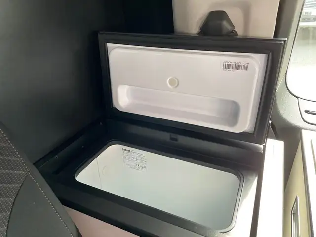 Toyota Proace Verso Crosscamp Flex 2,0 7 S. Ansicht 22