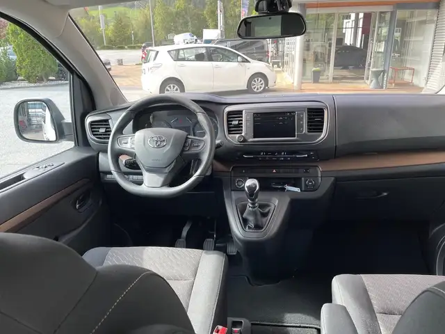 Toyota Proace Verso Crosscamp Flex 2,0 7 S. Ansicht 23