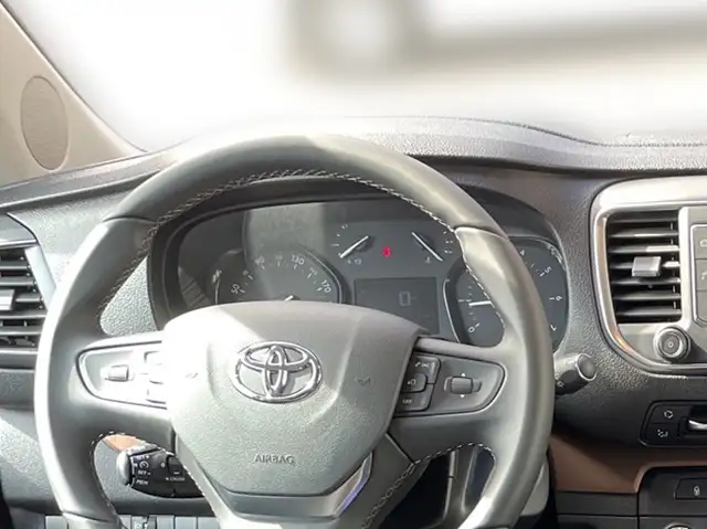 Toyota Proace Verso Crosscamp Flex 2,0 7 S. Ansicht 12