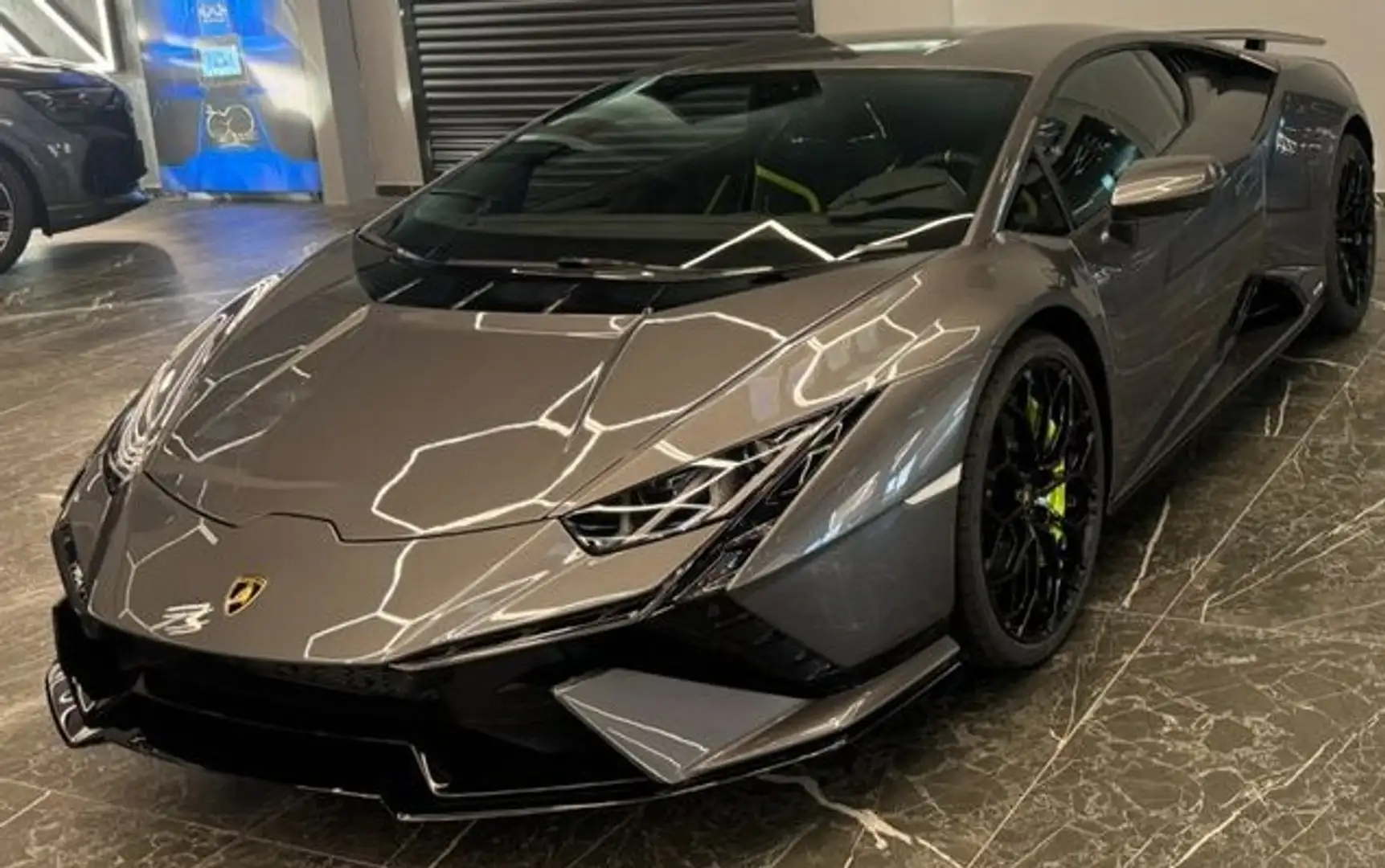 Lamborghini Huracán Deportivo Automático de 3 Puertas Gris - 1