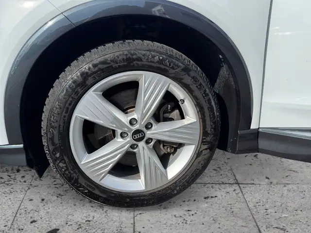 Audi Q4 E-Tron view 8