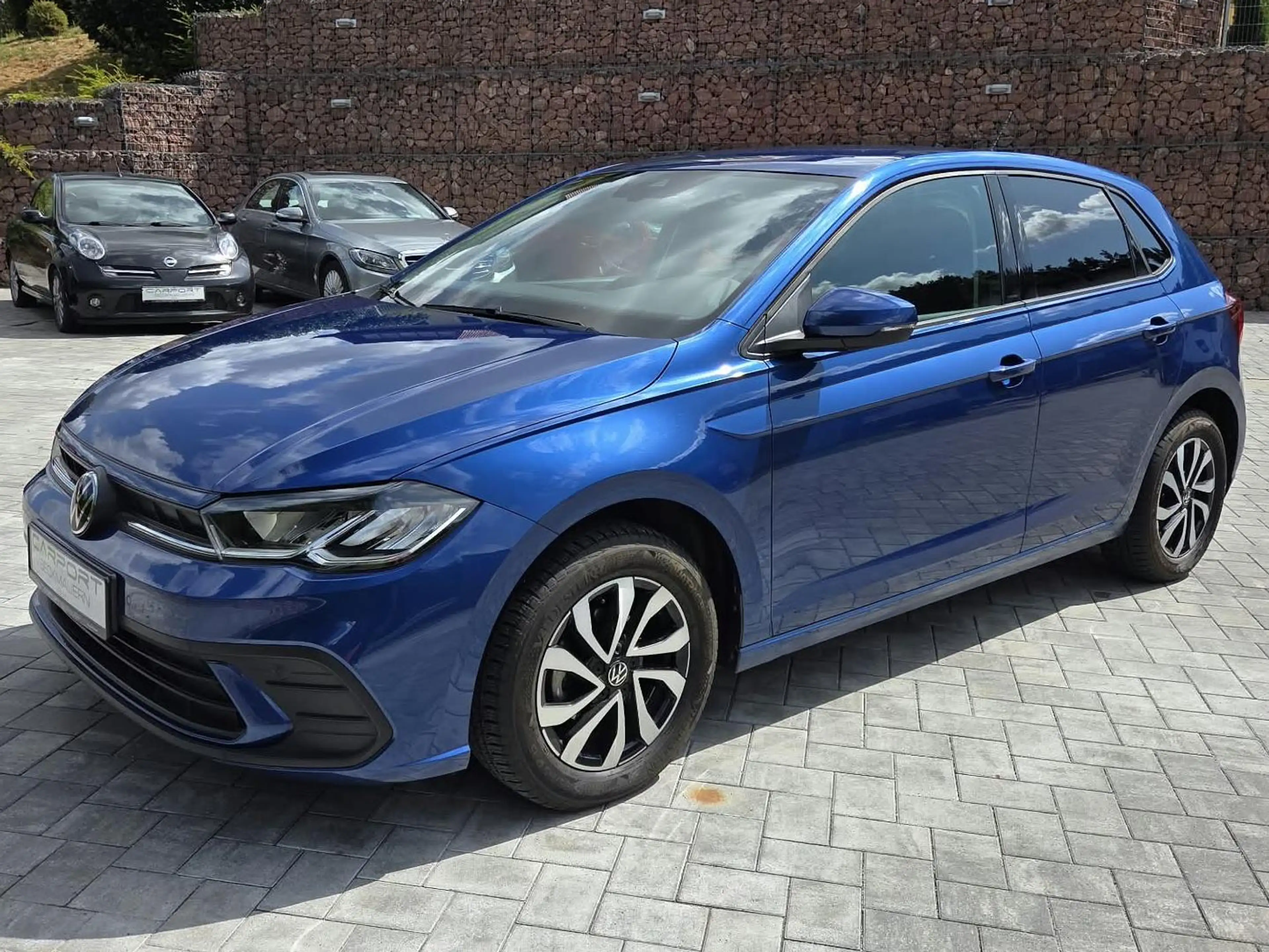 Volkswagen Polo Active — photo 3