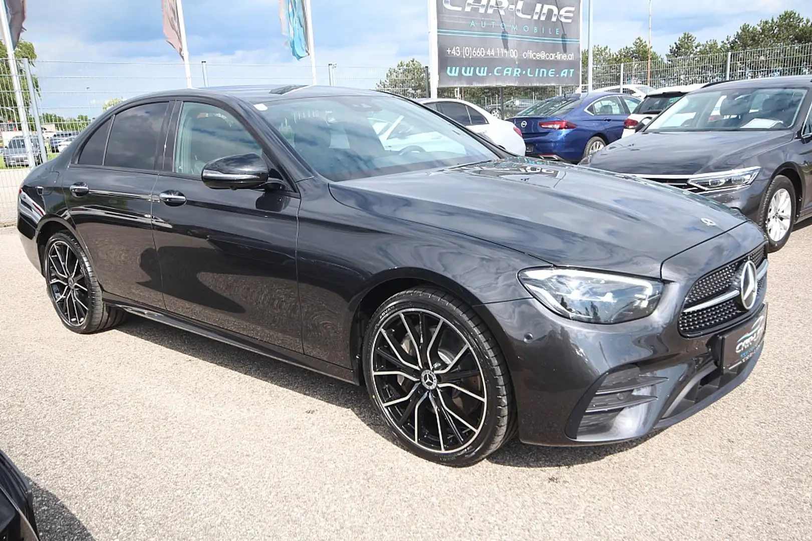 Mercedes-Benz E 300 de Business Solution PHEV Aut. |AMG-Line |LED |... Schwarz - 2