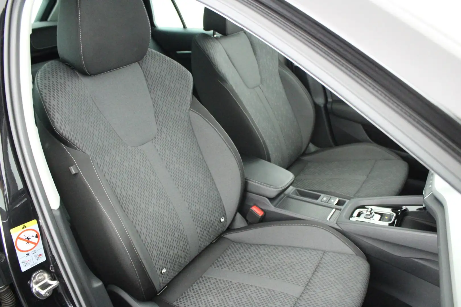 Skoda Octavia Combi 1.4 TSI 204pk iV PHEV Business Edition Camer Schwarz - 2