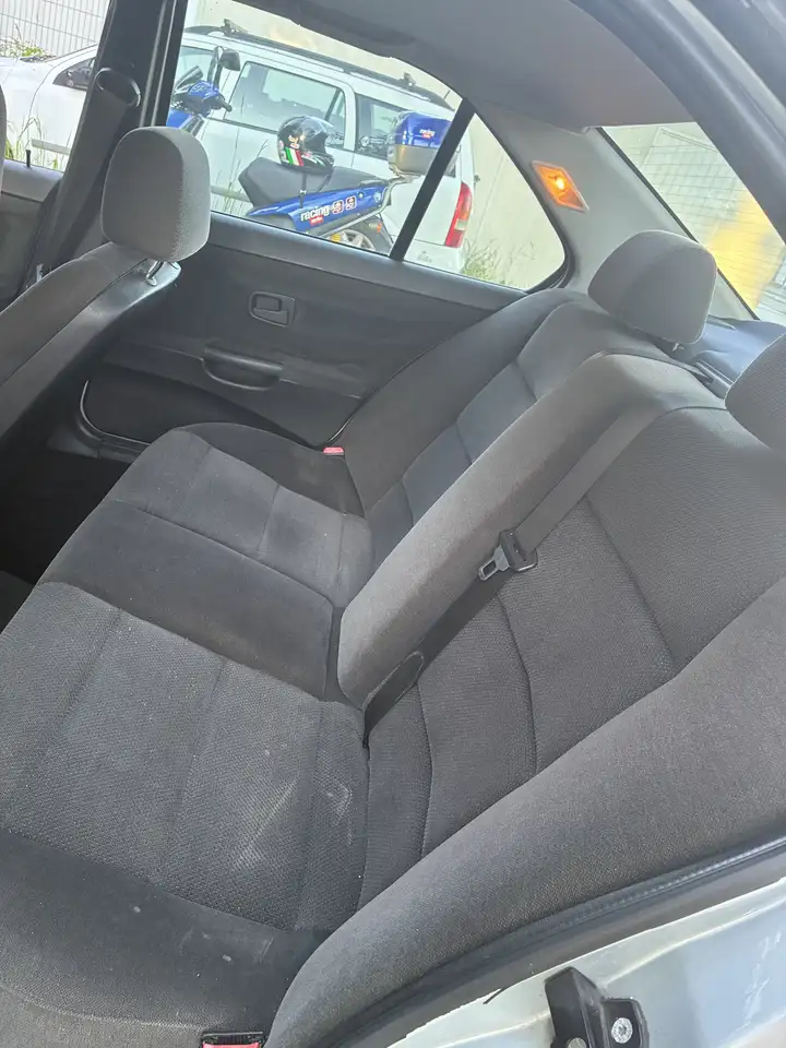 BMW 316i, foto 12