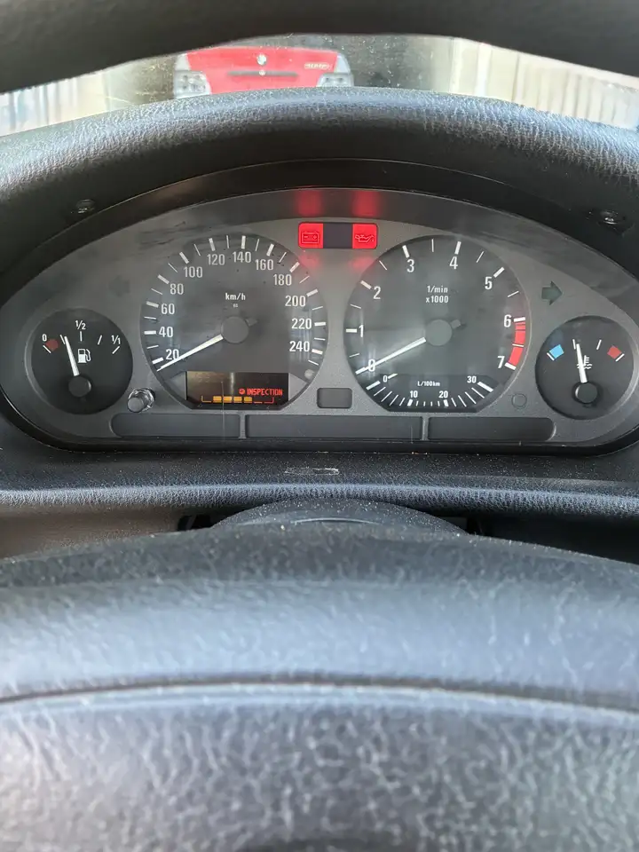 BMW 316i, foto 10