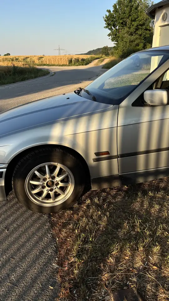 BMW 316i, foto 4