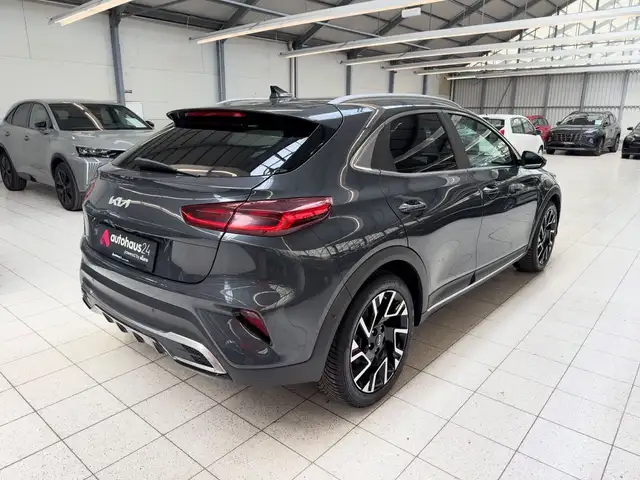 Kia Xceed view 5