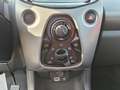 Toyota Aygo 1.0 VVT-i x-play AUTOMAAT Rood - thumbnail 16