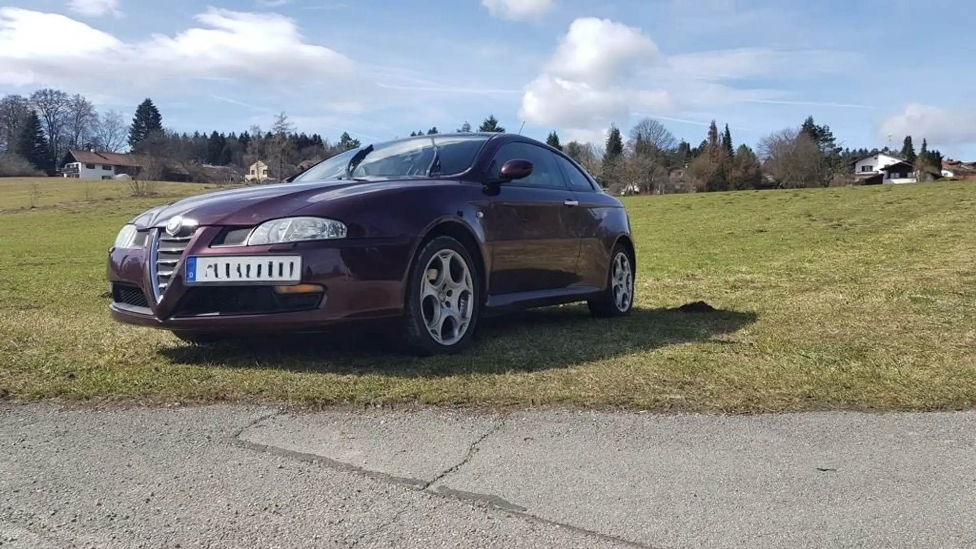 Alfa Romeo GT 2.0 JTS Distinctive - 1