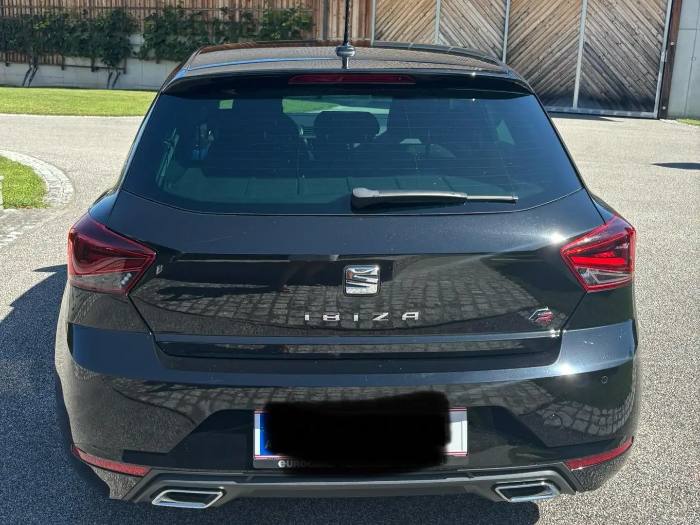 SEAT Ibiza Ibiza 1,0 ECO TSI FR FR Schwarz - 1