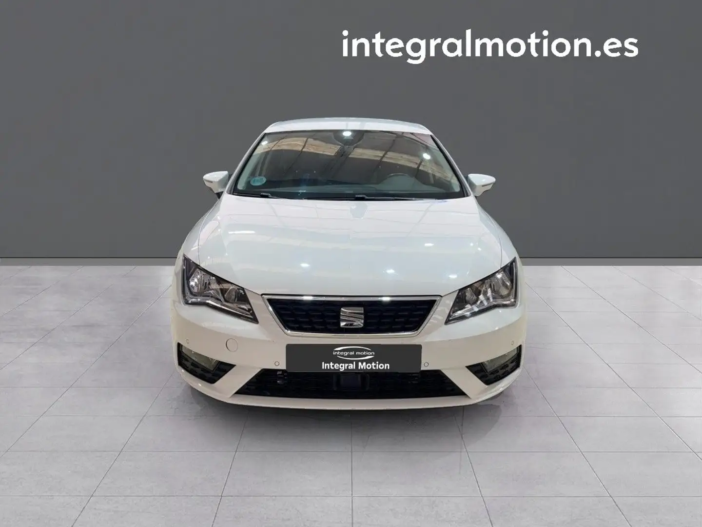 SEAT Leon 1.6 TDI 85kW (115CV) S&S Style Visio Ed Blanco - 2