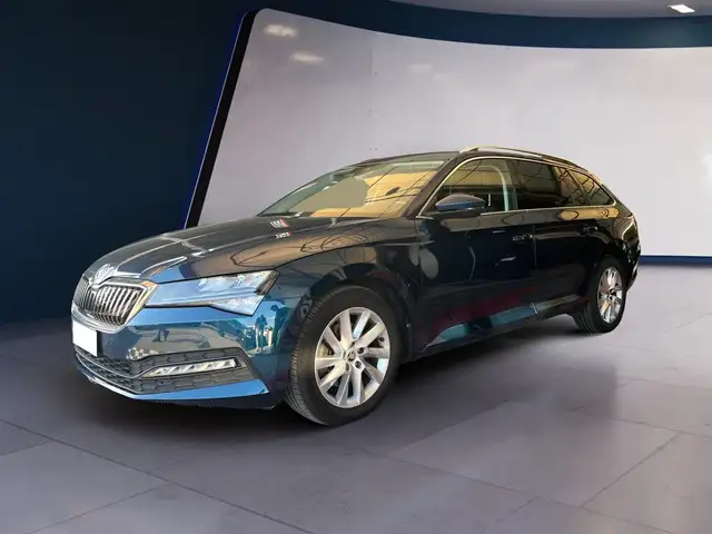 Skoda Superb Wagon 2.0 TDI EVO Executive 200 CV DSG