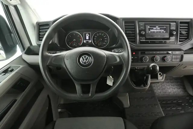 Volkswagen Crafter view 2