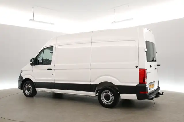 Volkswagen Crafter view 4