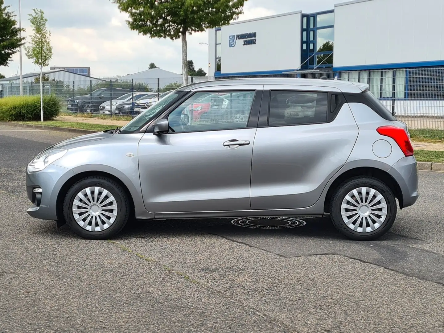 Suzuki Swift Basic*Klima*RFK*BT*USB* Grau - 2