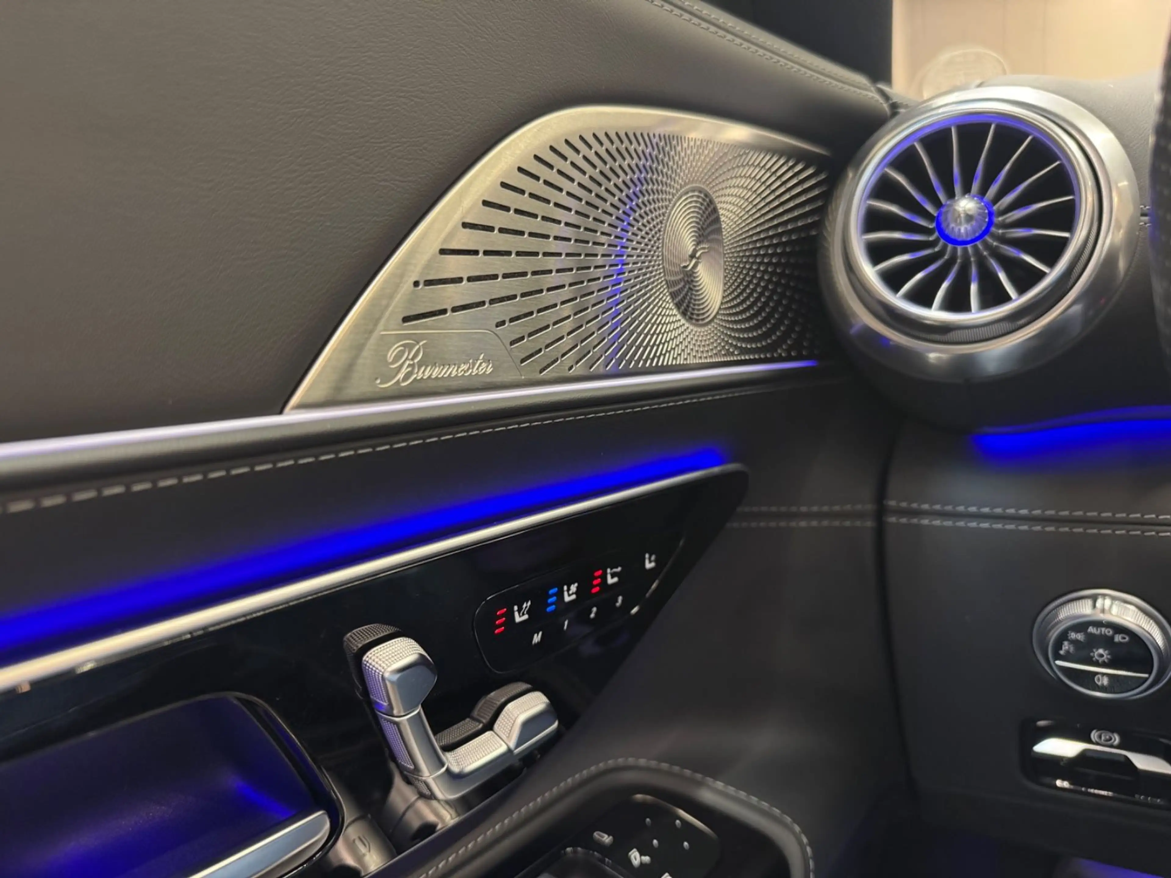 Mercedes-Benz SL 63 AMG SL63 AMG 4M+ Night-Paket *BURMESTER*MEMORY*360°* — photo 13