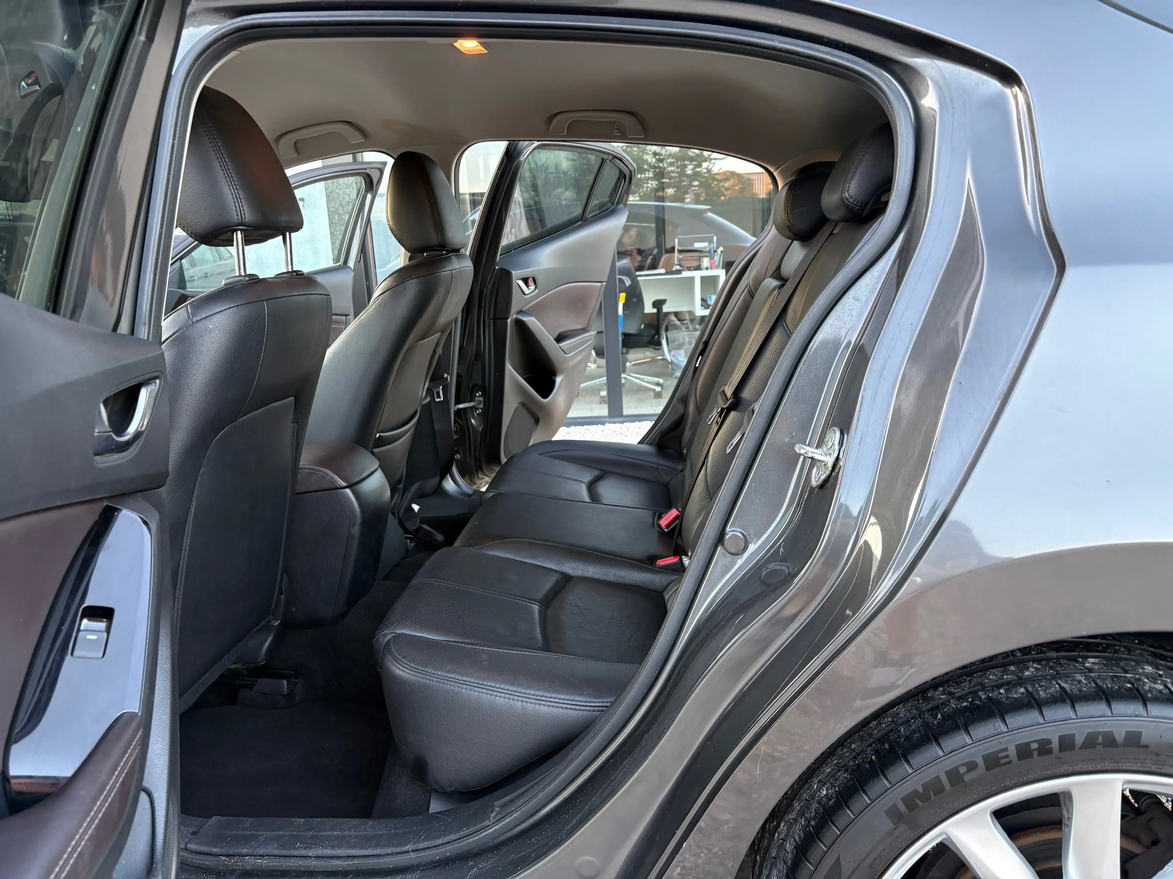 Mazda 3 3 2.0i Skydrive — photo 10