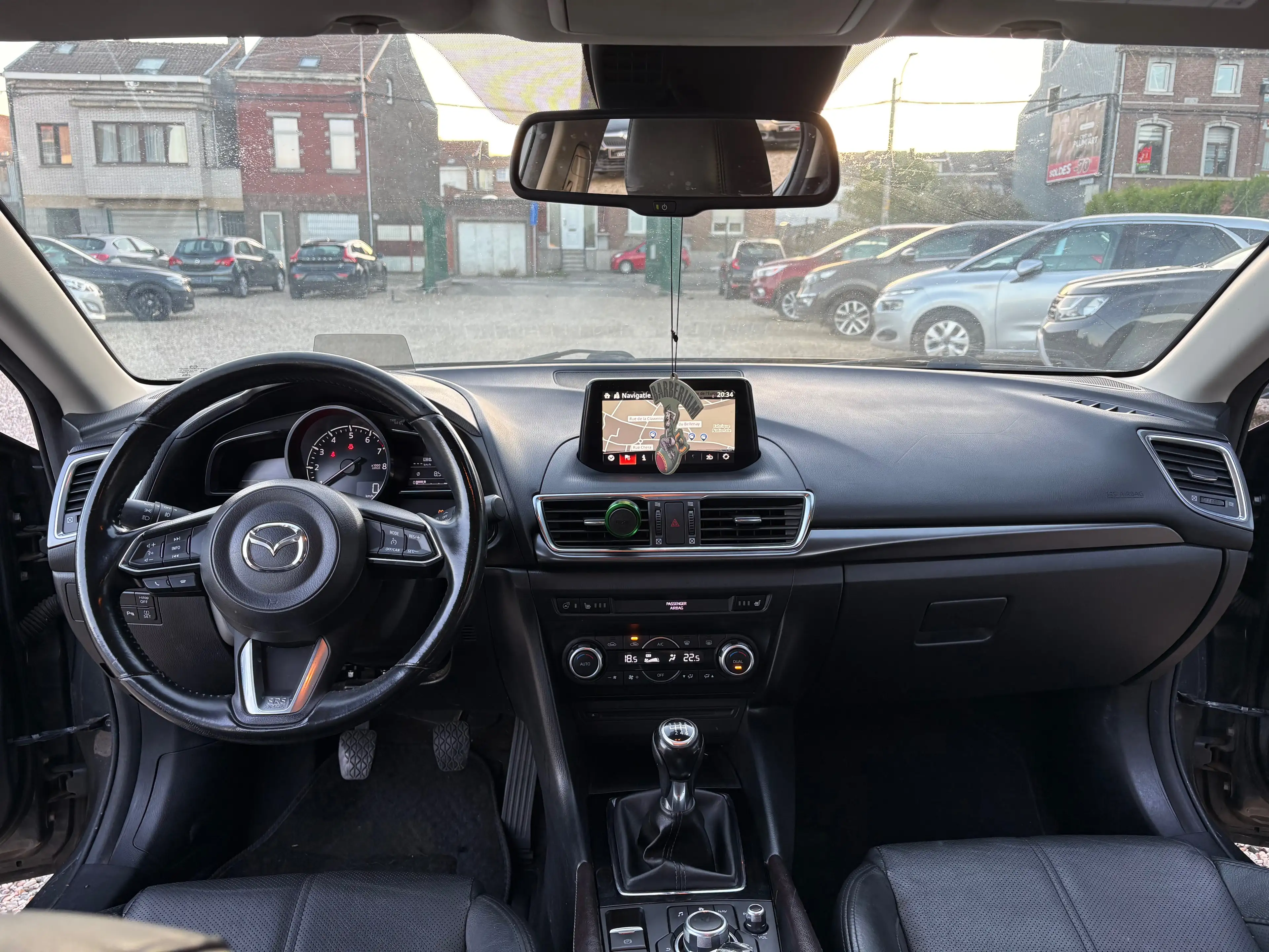 Mazda 3 3 2.0i Skydrive — photo 12