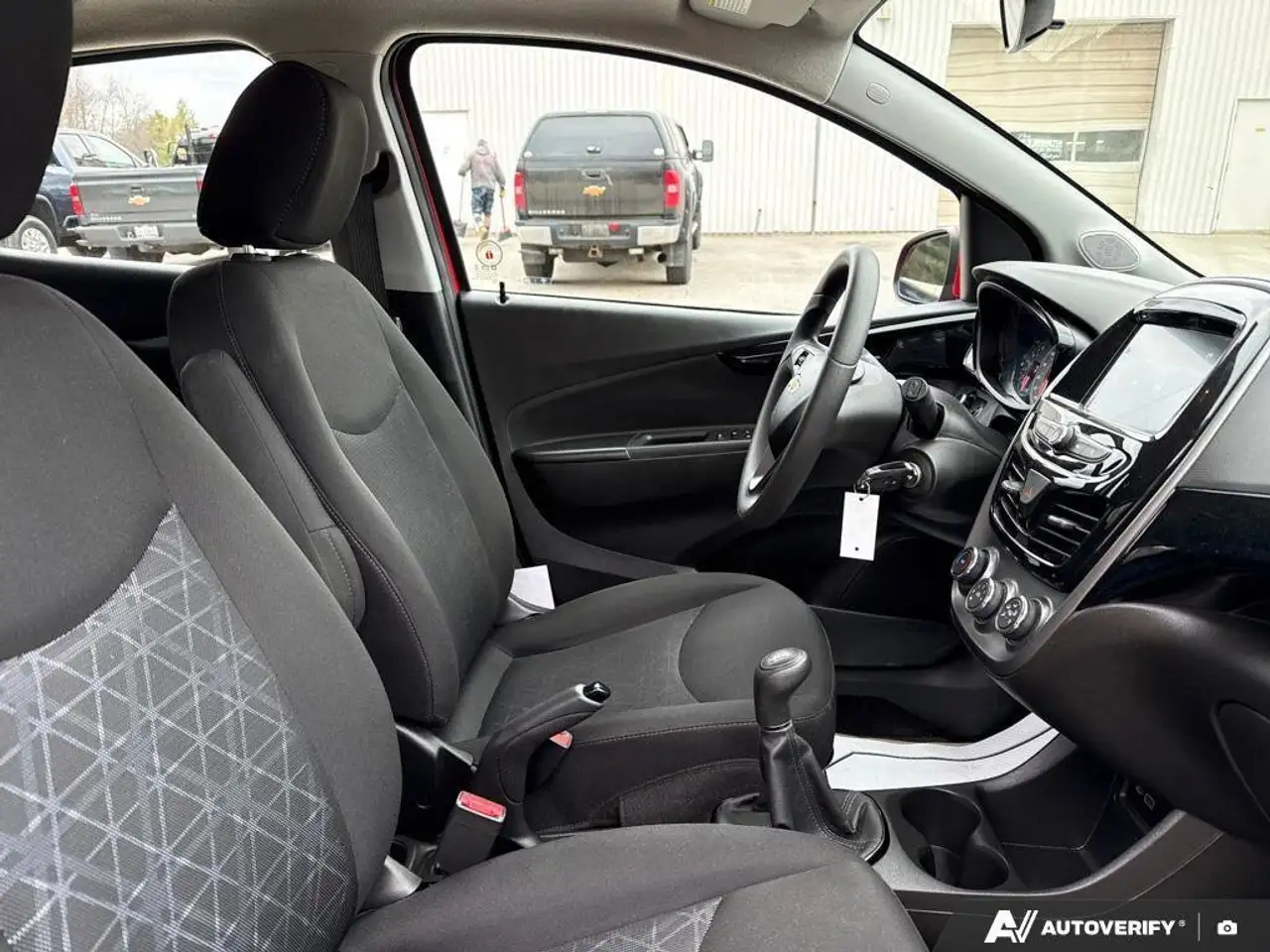 Chevrolet Spark снимка Chevrolet Spark