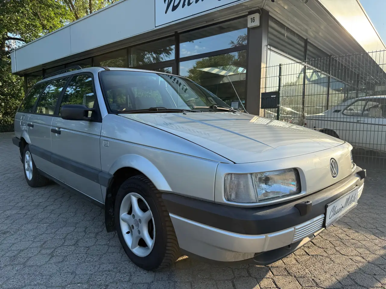 Volkswagen Passat Variant 1.8 GL *braucht Arbeit*AHK*eSD*GJ-Reifen*, foto 3