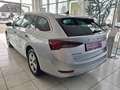 Skoda Octavia Combi 2,0 TDI Ambition DSG Silber - thumbnail 4