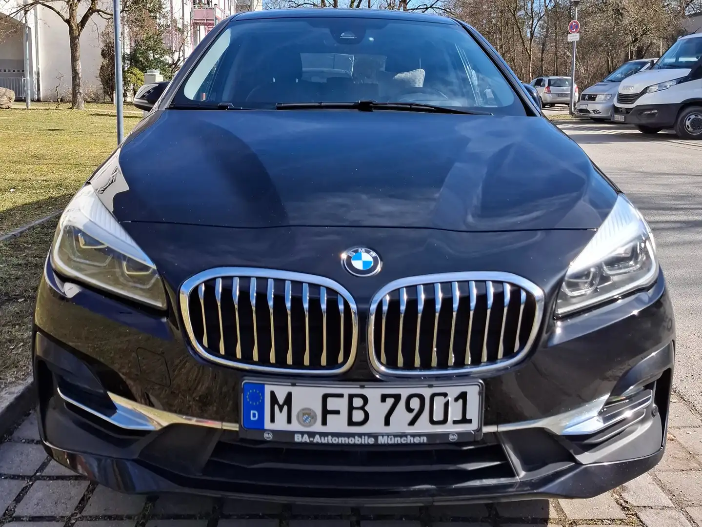 BMW 218 218d Gran Tourer xDrive Aut. Sport Line Noir - 2