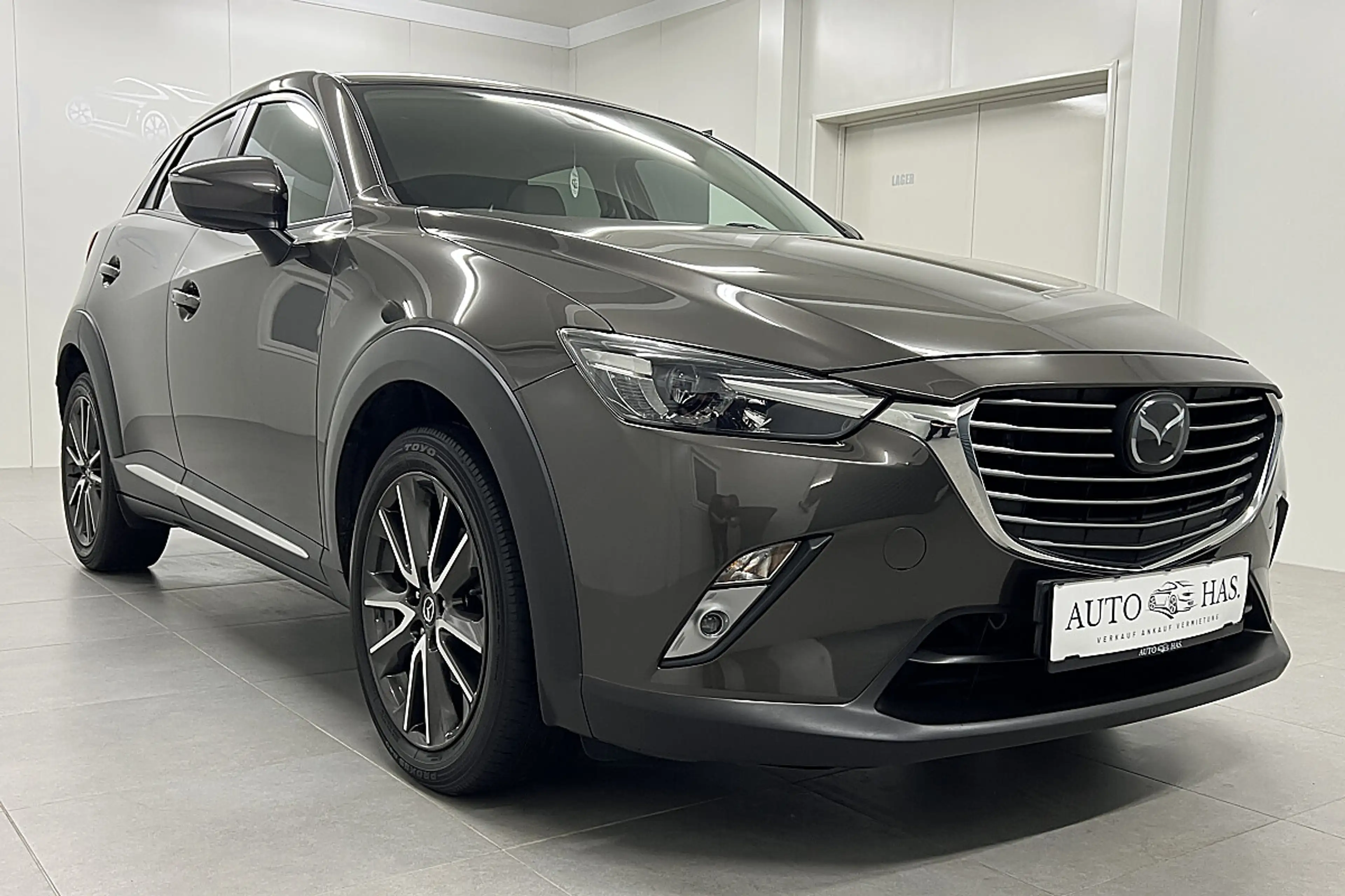 Mazda CX-3 CD105 AWD Revolution Top *DAB*Head-Up*Bose* — photo 3