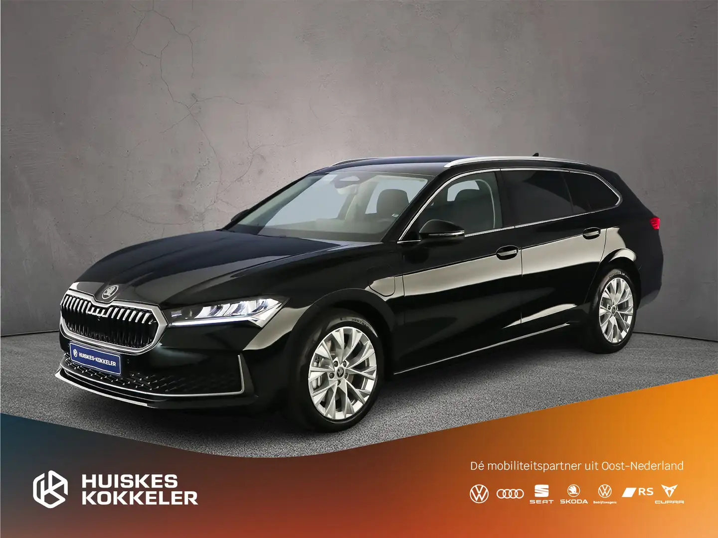 Skoda Superb Combi 1.5 TSI iV 204pk Business Edition Zwart - 1