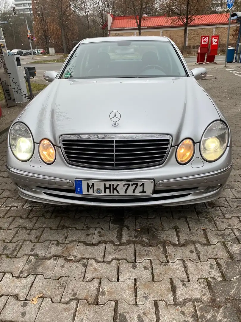 Mercedes-Benz E 320 Elegance - 2