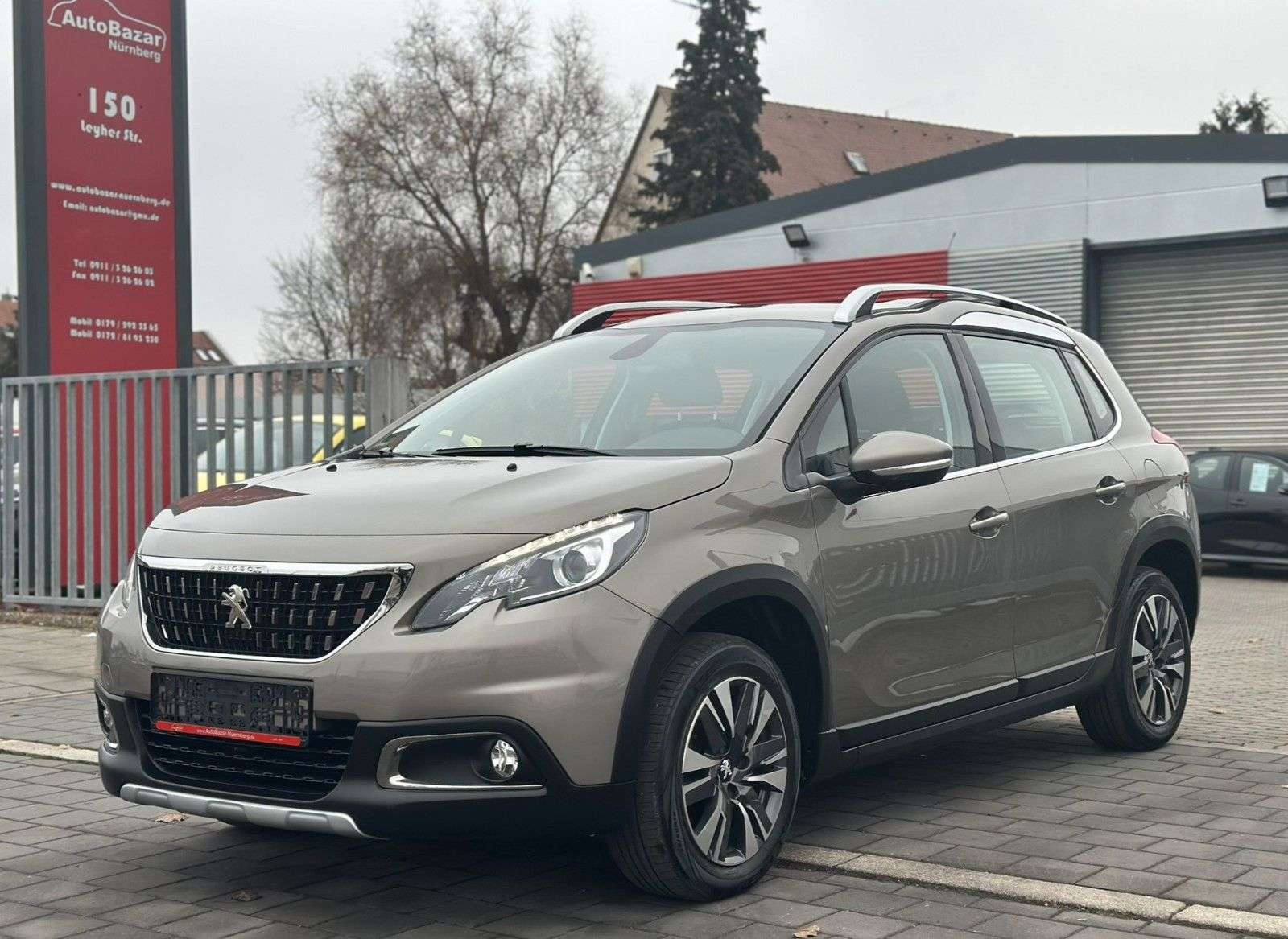 Használt Peugeot 2008 1.2