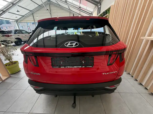 Hyundai Tucson view 4
