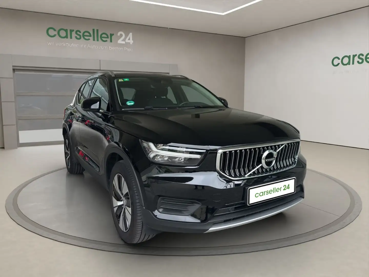 Volvo XC40 Inscription T5 *1.HAND*HU NEU*SERVICE NEU* Schwarz - 1