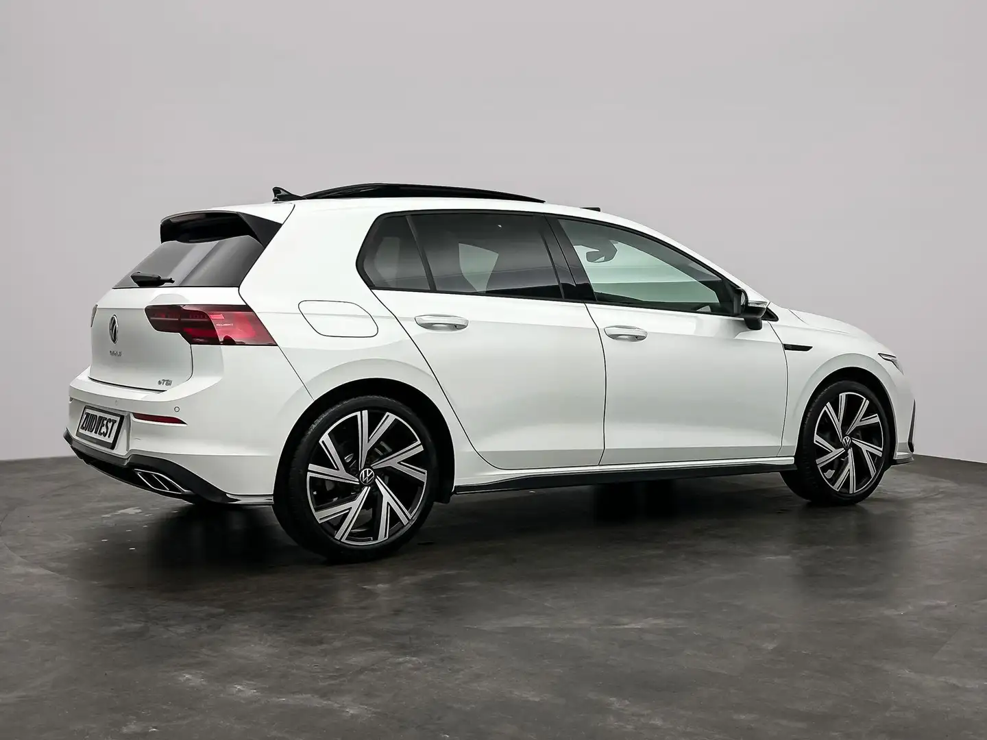 Volkswagen Golf 1.5 eTSI R-Line Pano ACC IQ Camera Sfeer Blanc - 2