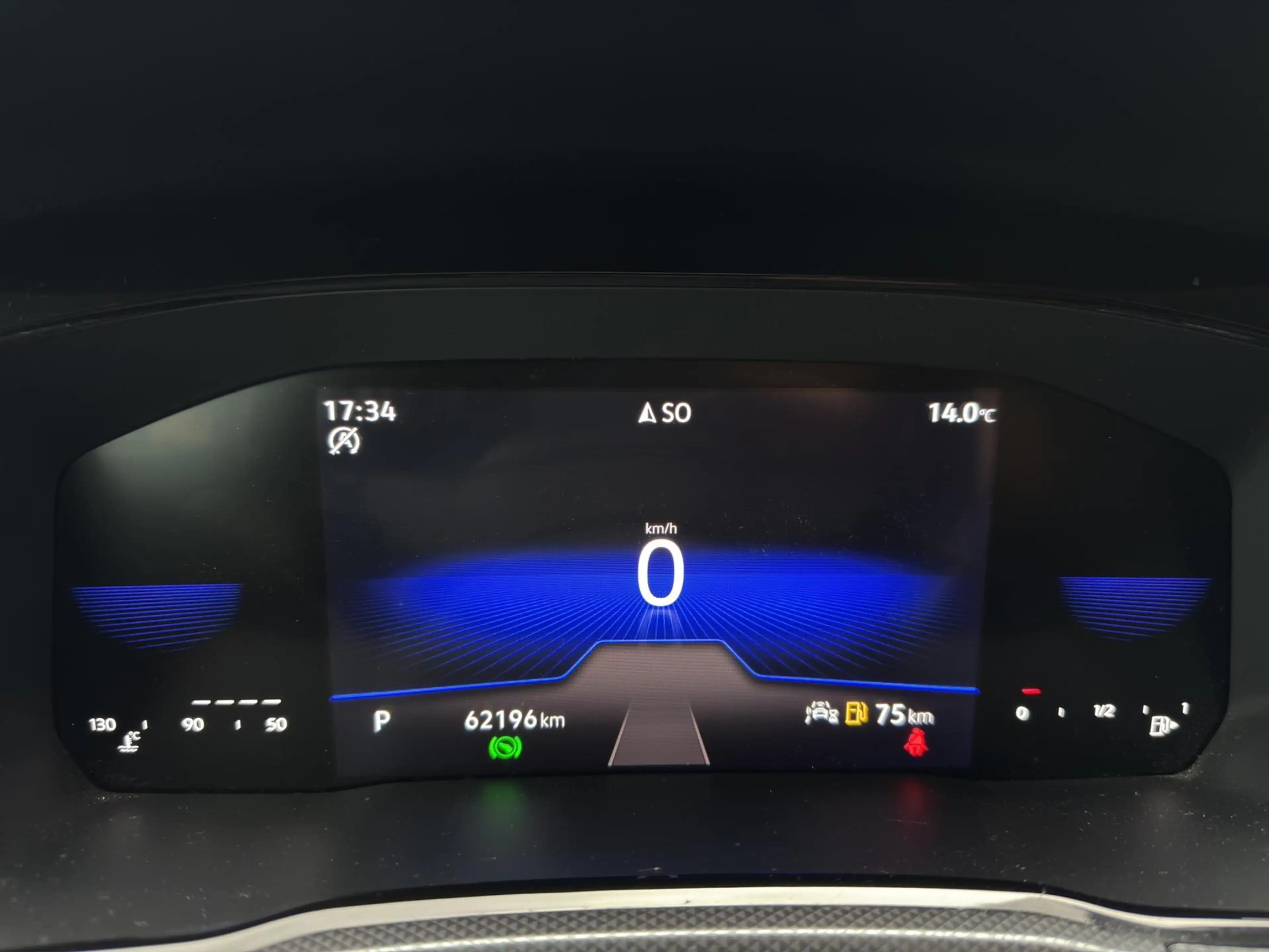Volkswagen Touran Active 1.5 TSI DSG 7-Sitze Navi ACC SHZ — photo 22