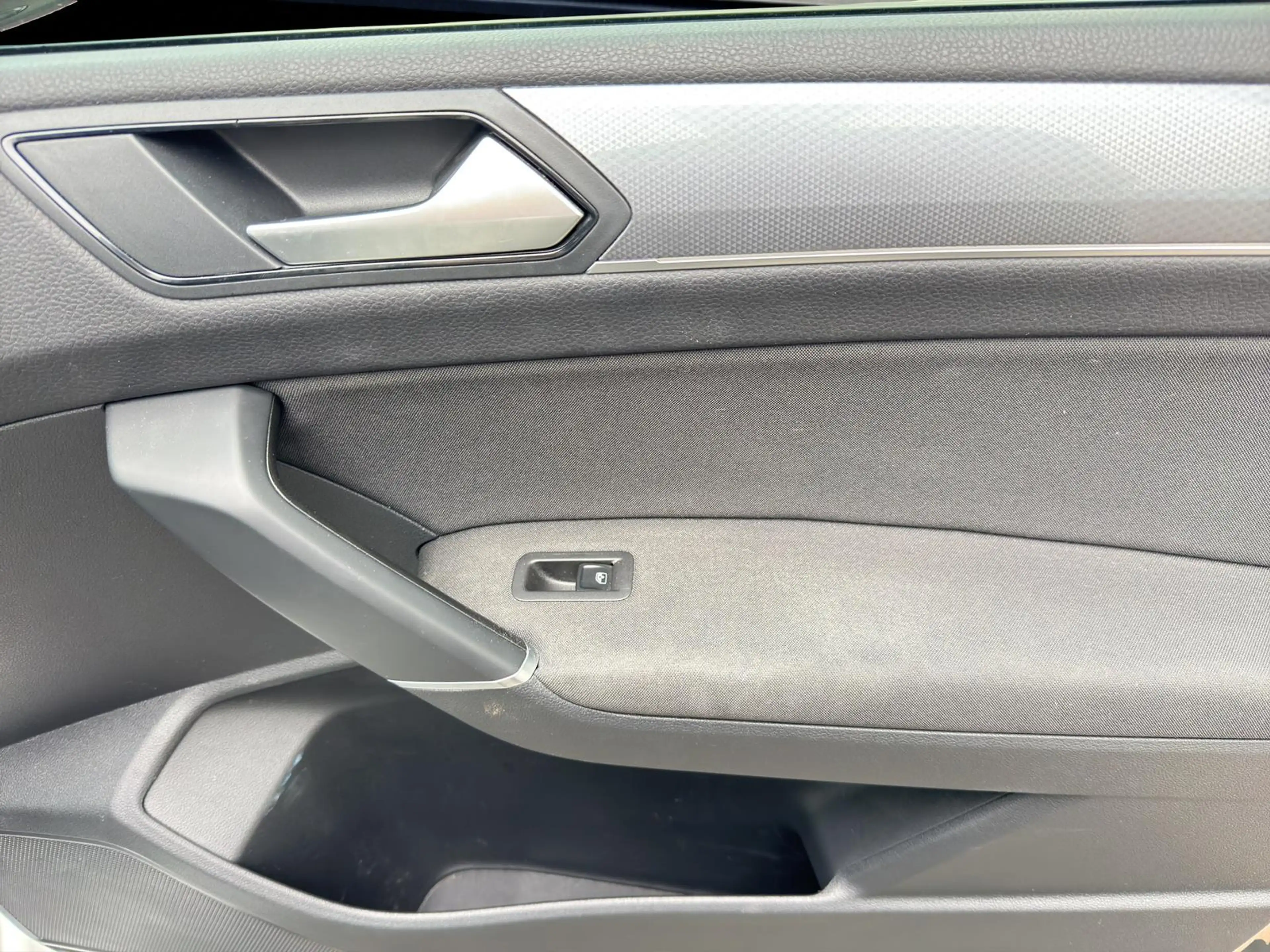 Volkswagen Touran Active 1.5 TSI DSG 7-Sitze Navi ACC SHZ — photo 13