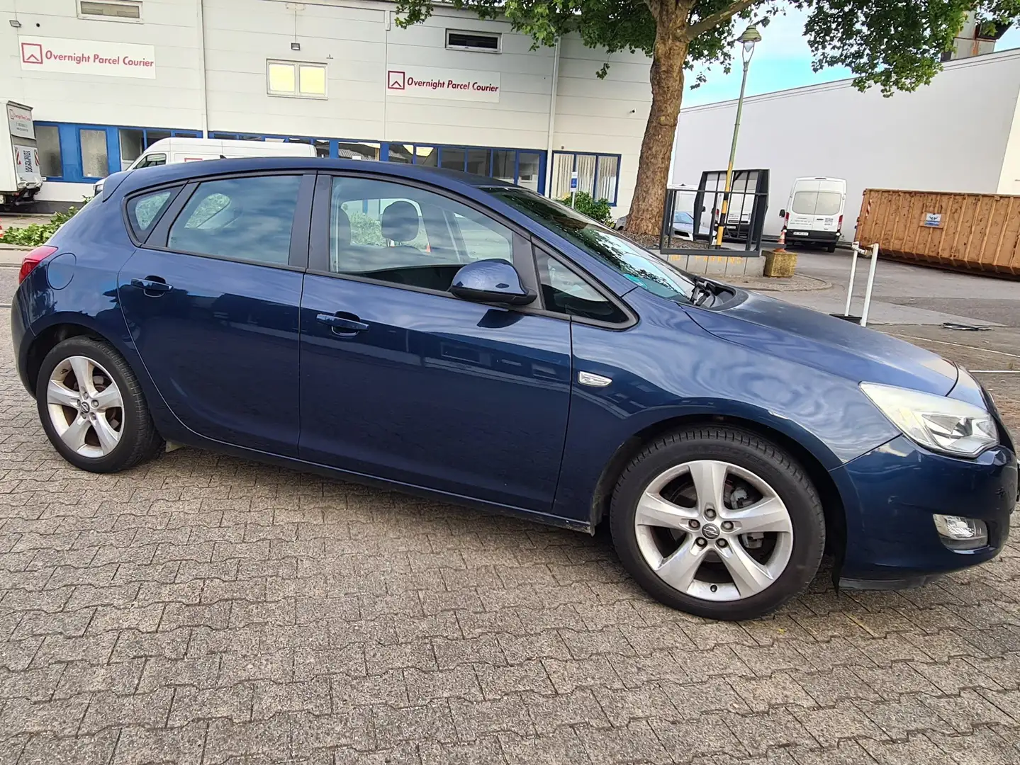 Opel Astra Edition Azul - 2