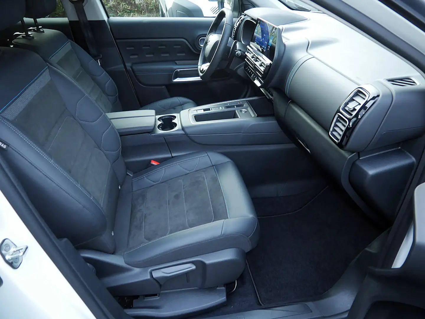 Citroen C5 Aircross BlueHDi 130 Max SHZ NAVI LED 360° Weiß - 2